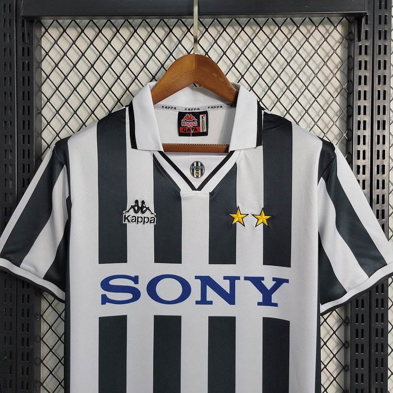 Juventus Home 95/97 Retrô