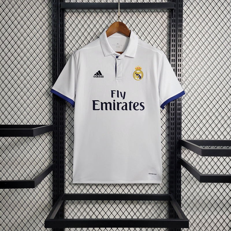 Real Madrid 16/17 Retrô