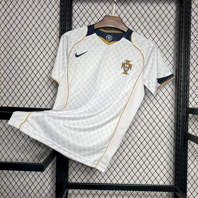 Portugal Away 2004 Retrô