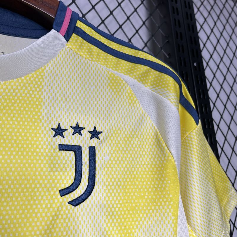 Juventus Away - 2024/25