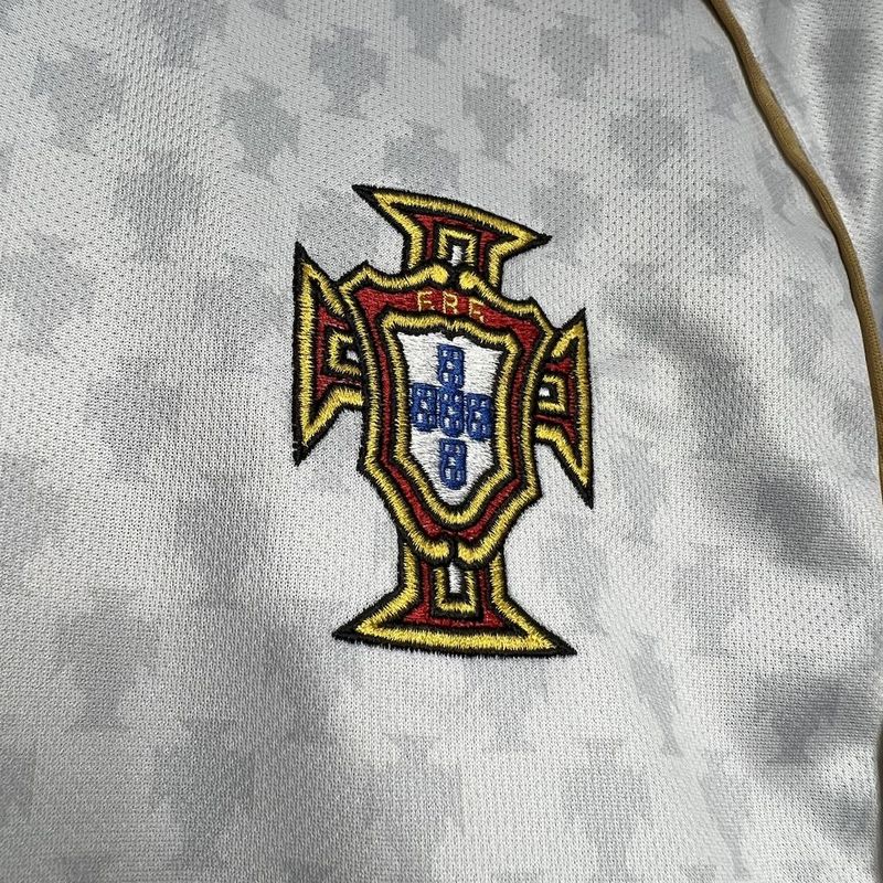 Portugal Away 2004 Retrô